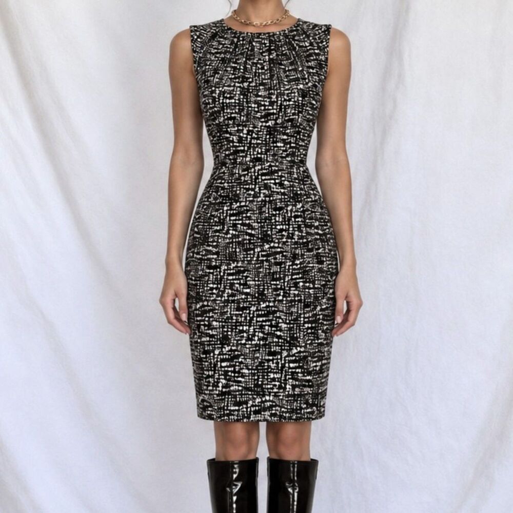 Vintage Y2K Gray Sleeveless Silk Blend Pleated Bodycon Knee Length Dress Size M